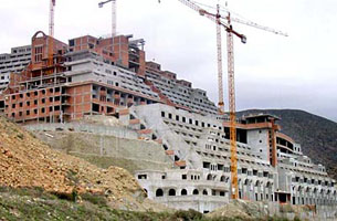 Obras del Hotel Algarrobico en Carboneras